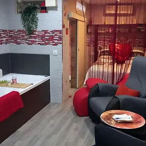 Loft Jacuzzi Rojo Casa Ermita San Antonio Ubrique